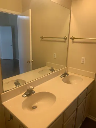 $1,650 | 1507 Parkwood Drive, Leander, TX 78641