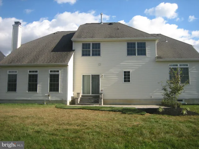 $739,000 | 26 Sawgrass Drive, Westampton, NJ 08060