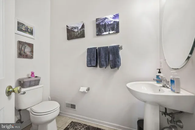 $739,000 | 26 Sawgrass Drive, Westampton, NJ 08060