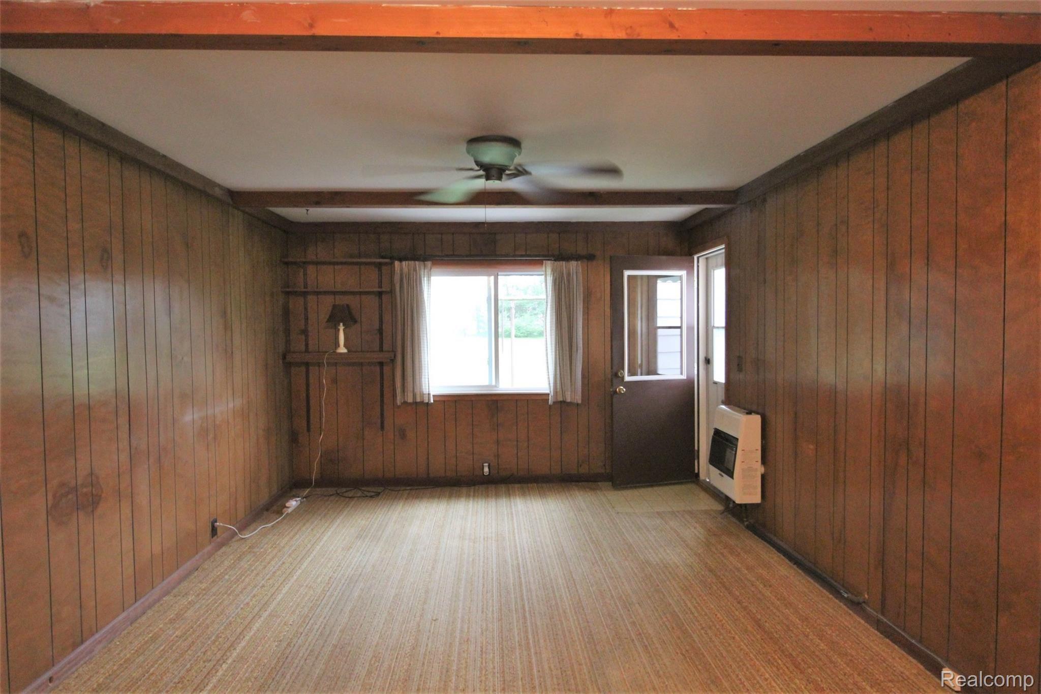 311 Davis Lake Road Lapeer, MI 48446 - Photo 20 of 38 IMG_8572.JPG