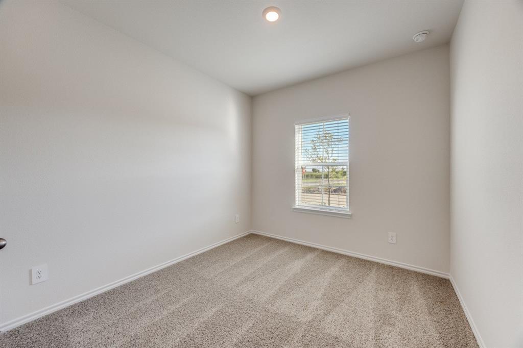 3433 Marie Drive Sherman, TX 75090 - Photo 23 of 39 an empty room with a window