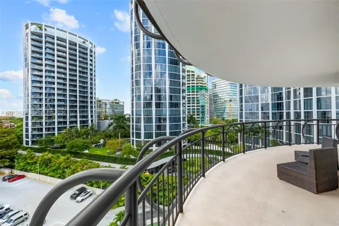 $1,750,000 | 2843 South Bayshore Drive, Unit 11F, Miami, FL 33133