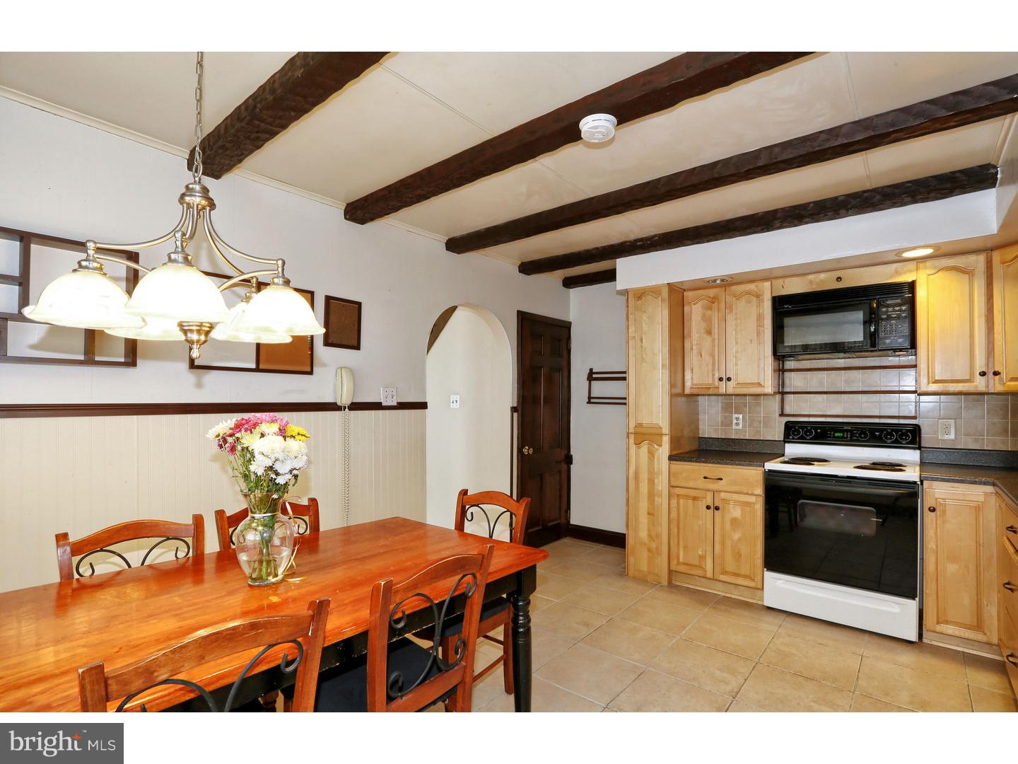 203 Lippincott Avenue Riverside, NJ 08075 - Photo 6 of 20