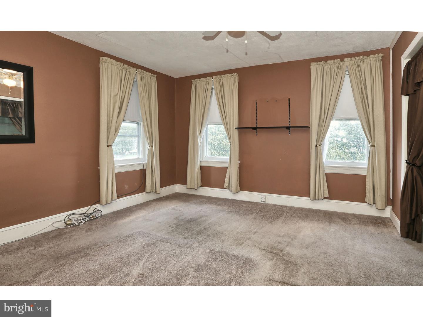 203 Lippincott Avenue Riverside, NJ 08075 - Photo 9 of 20