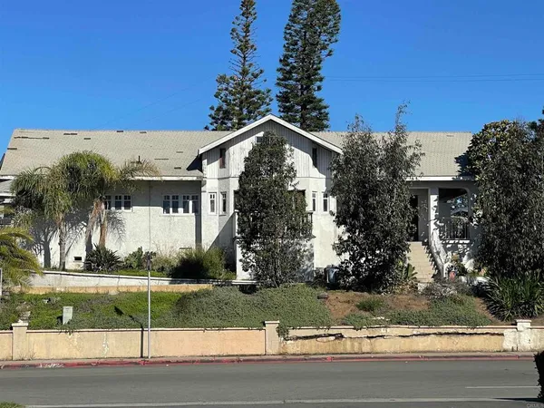 $595,000 | 305 West San Ysidro Boulevard, San Ysidro, CA 92173