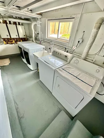 $1,500 | 2233 North Lawler Avenue, Unit GDN, Chicago, IL 60639