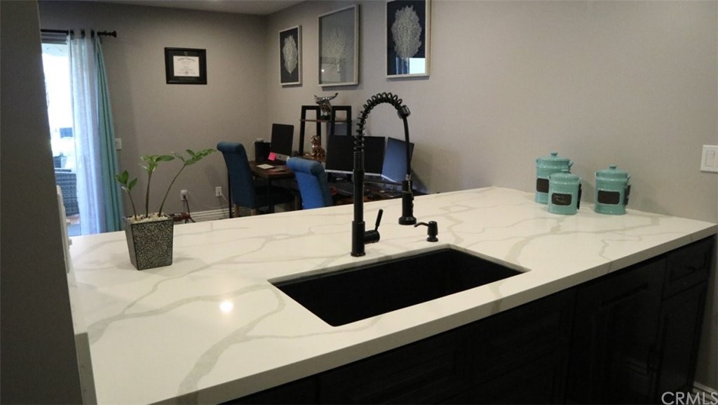 6009 Rancho Mission Road, Unit 106 San Diego, CA 92108 - Photo 4 of 8