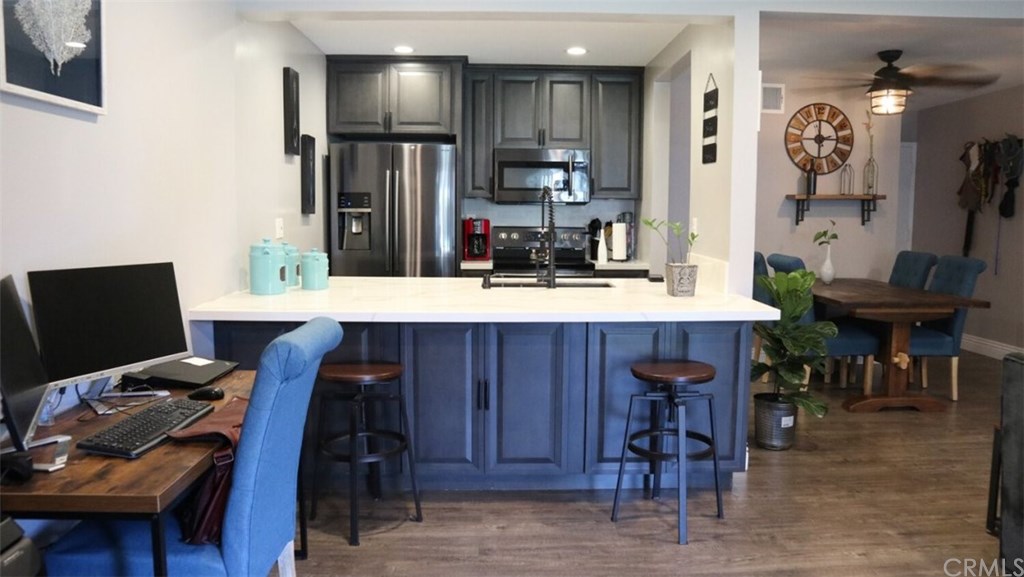 6009 Rancho Mission Road, Unit 106 San Diego, CA 92108 - Photo 7 of 8