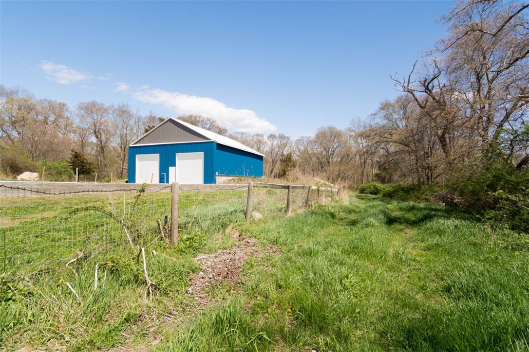 3634 Main Road Tiverton, RI 02878 - Photo 21 of 34