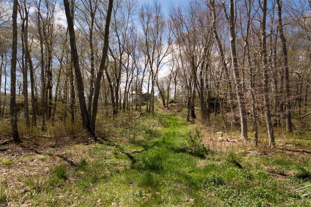 3634 Main Road Tiverton, RI 02878 - Photo 24 of 34