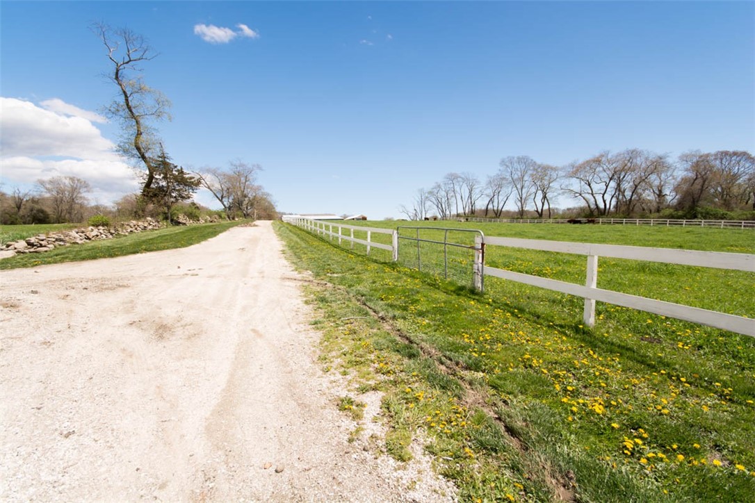 3634 Main Road Tiverton, RI 02878 - Photo 29 of 34