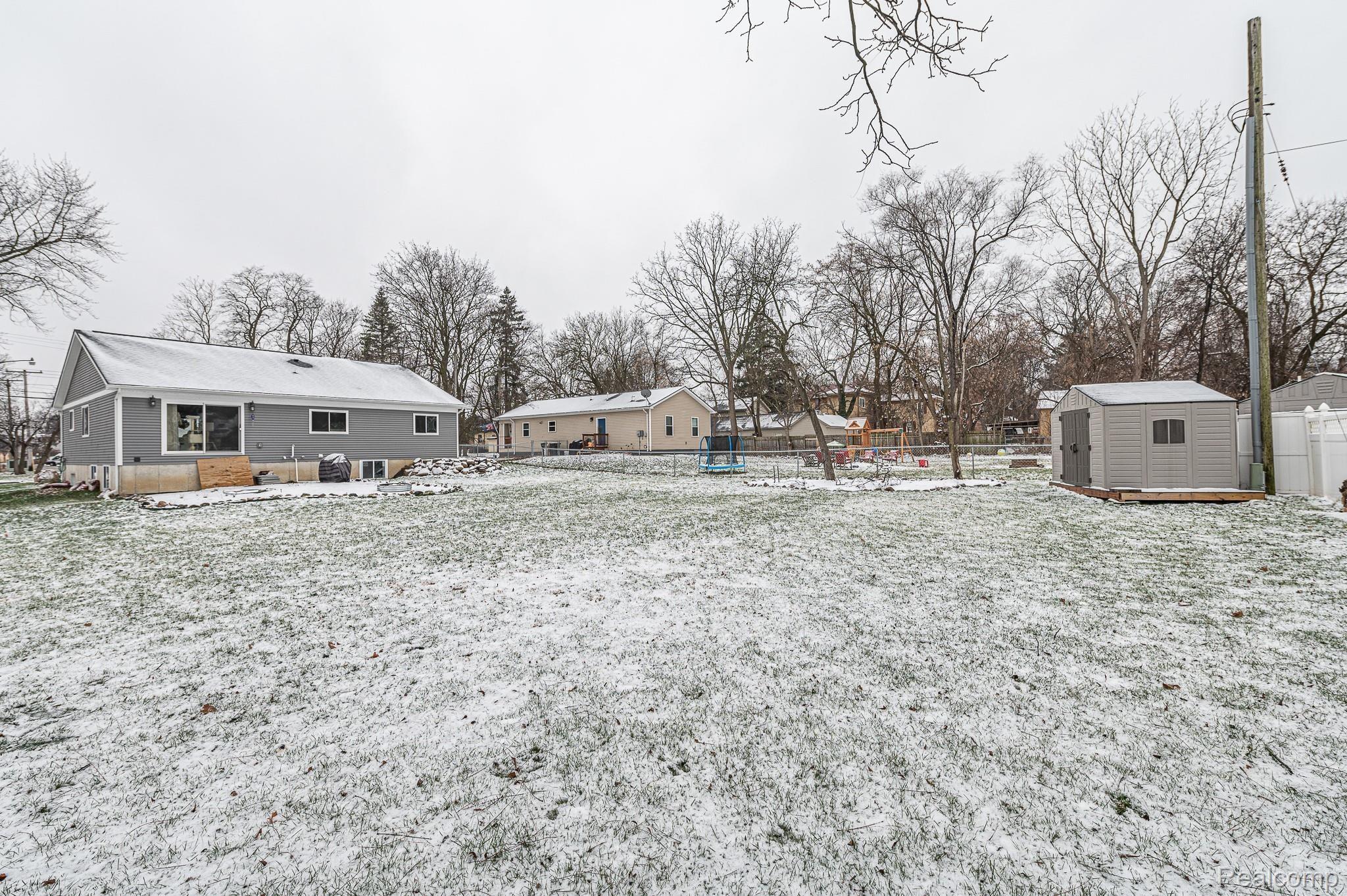 169 Dickenson Street Romeo, MI 48065 - Photo 44 of 47 HardyMediaCompany-265.jpg