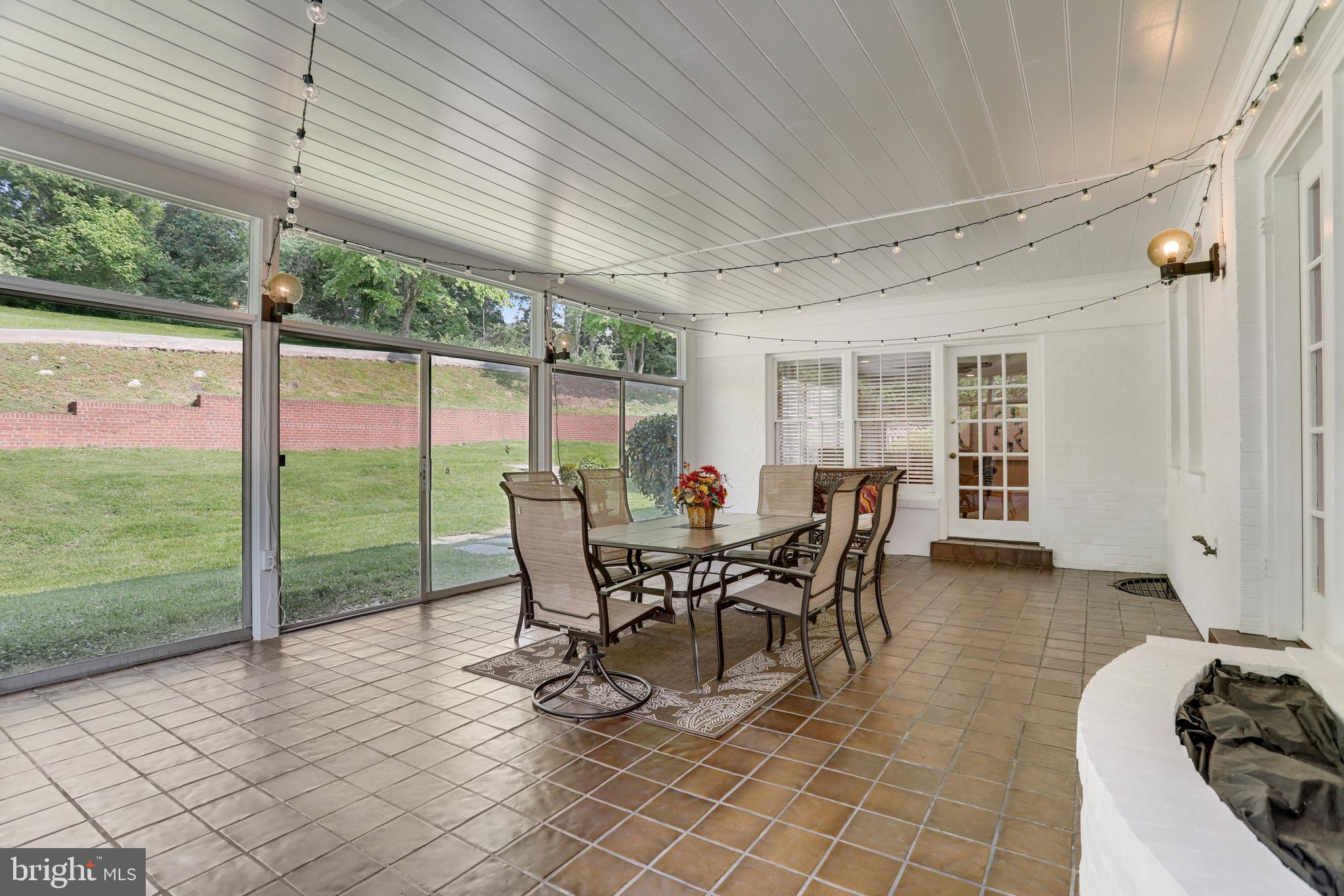 7129 Helmsdale Road Bethesda, MD 20817 - Photo 25 of 55 Gallery Image 25