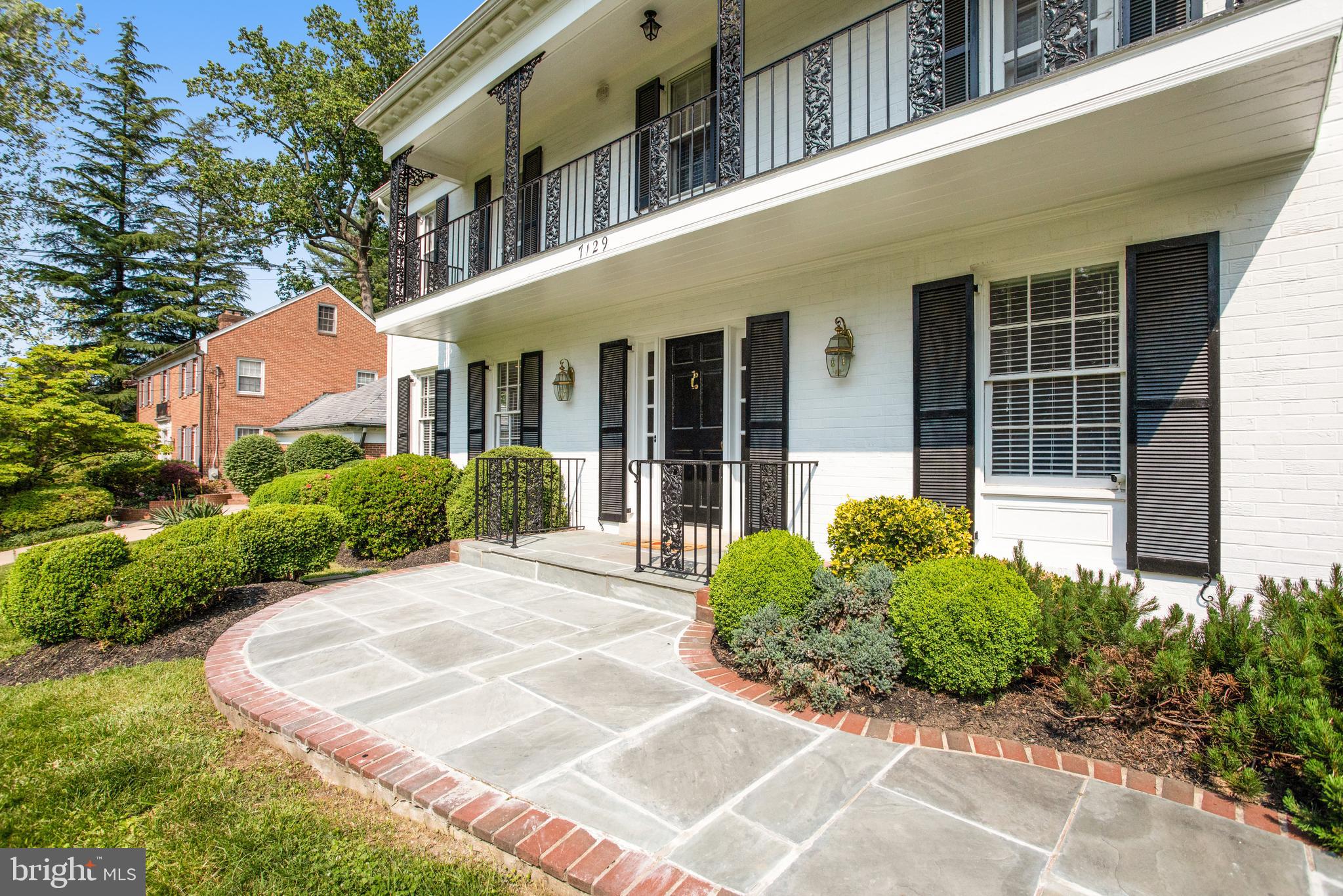 7129 Helmsdale Road Bethesda, MD 20817 - Photo 3 of 55 Gallery Image 3