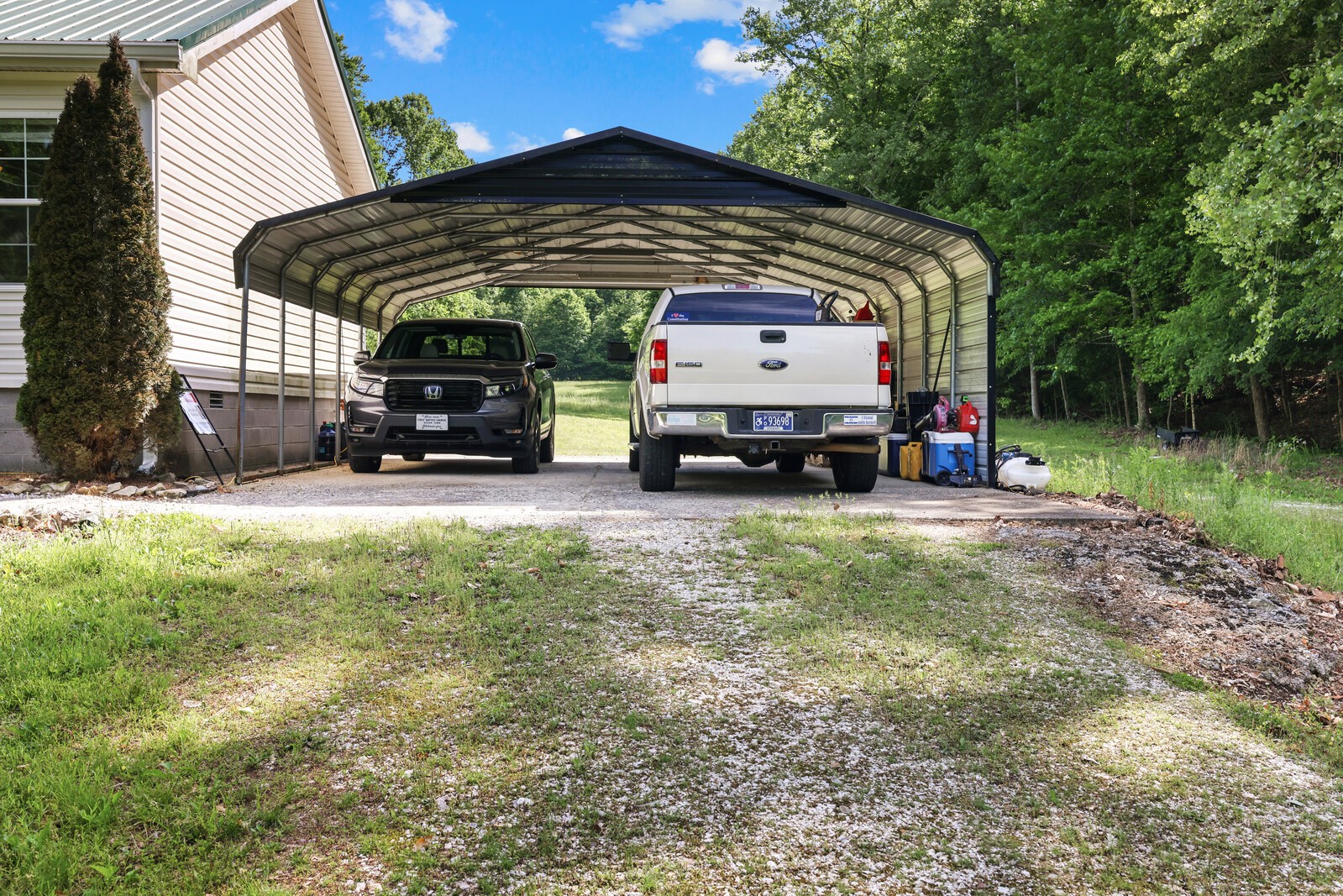 1637 Upper Standing Rock Road Dover, TN 37058 - Photo 4 of 57 a view of house with outdoor space and sitting area