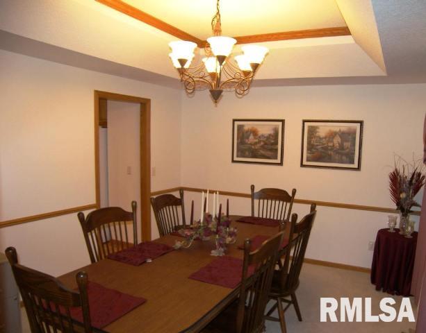 2001 Timber Ridge Drive Port Byron, IL 61275 - Photo 3 of 9 Gallery Image 3