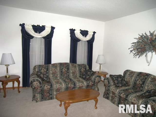 2001 Timber Ridge Drive Port Byron, IL 61275 - Photo 4 of 9 Gallery Image 4