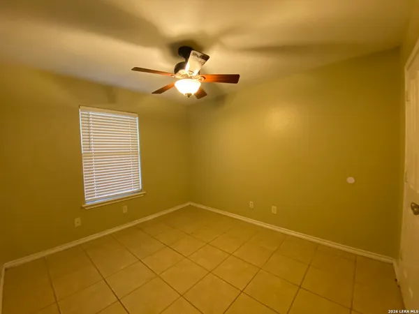 $1,200 | 1411 Martin Street, Unit A, Pleasanton, TX 78064