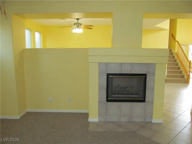 $2,100 | 9572 Sunshade Court, Las Vegas, NV 89147