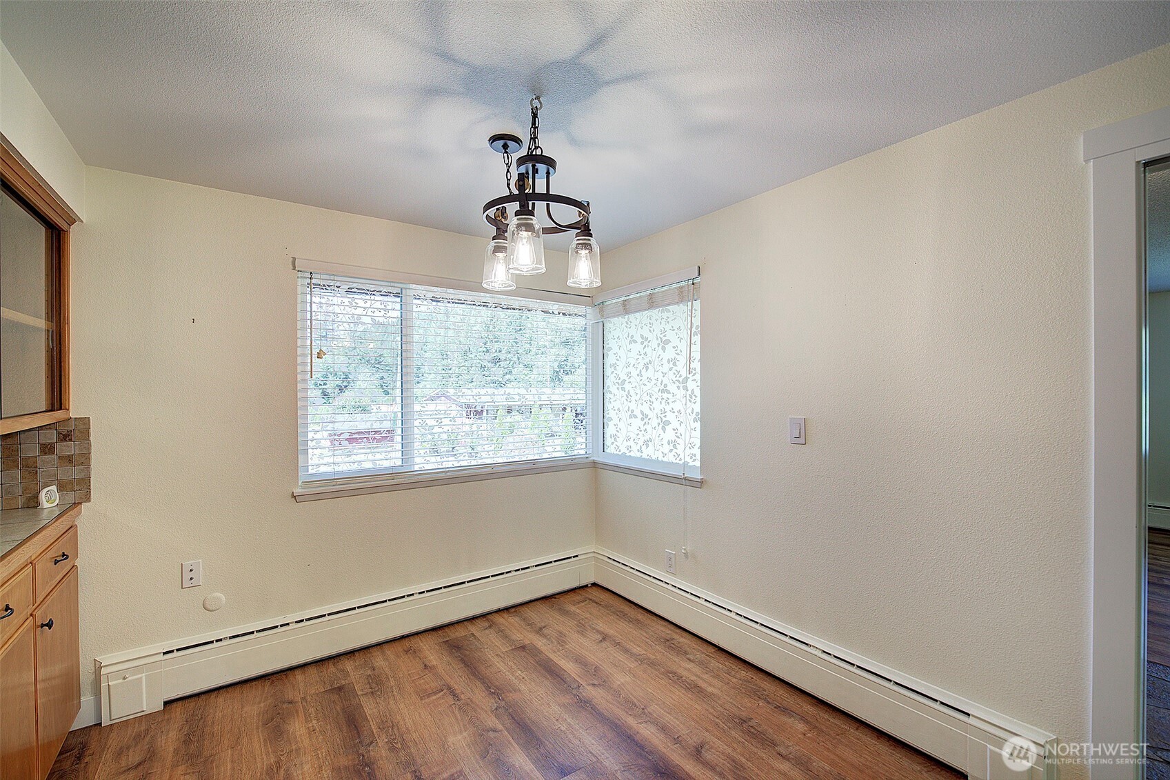 18021 Issaquah-Hobart Road Southeast Maple Valley, WA 98038 - Photo 18 of 39