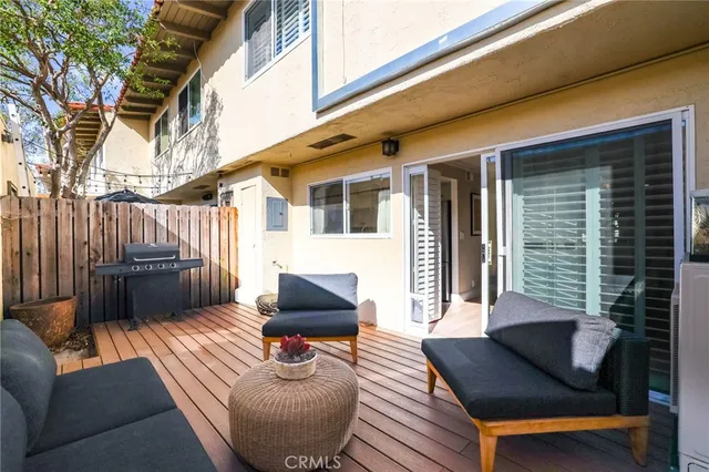 $1,495,000 | 2209 Vista Huerta, Newport Beach, CA 92660