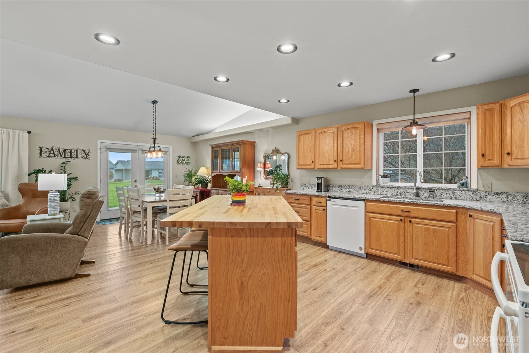 1000 13th Avenue Southwest, Unit 7 Quincy, WA 98848 - Photo 13 of 35