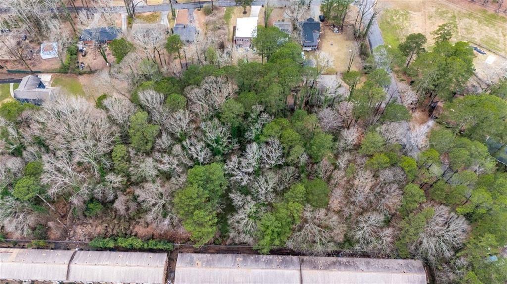 2469 Stone Road Atlanta, GA 30344 - Photo 5 of 8