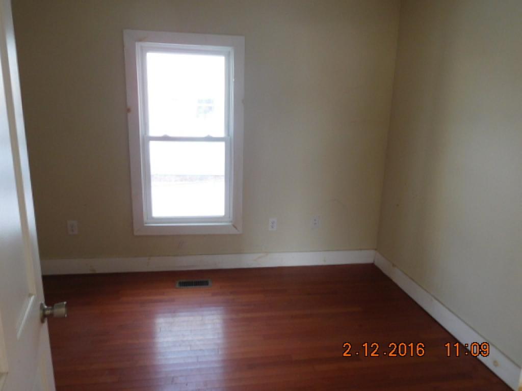 22 Spring Street Franklin, NH 03235 - Photo 6 of 14 Gallery Image 6
