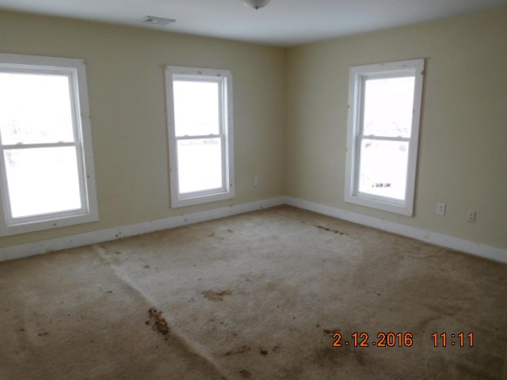 22 Spring Street Franklin, NH 03235 - Photo 9 of 14 Gallery Image 9