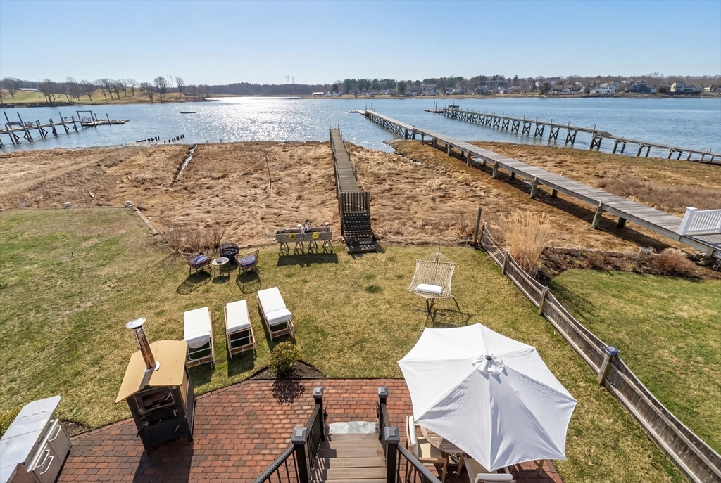 16 Fosters Point Beverly, MA 01915 - Photo 15 of 42