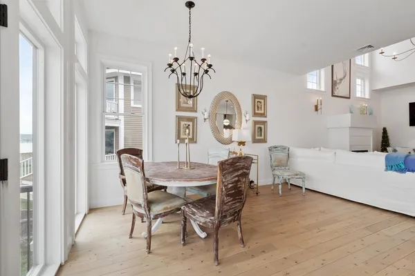 $10,000 | 16 Fosters Point, Beverly, MA 01915