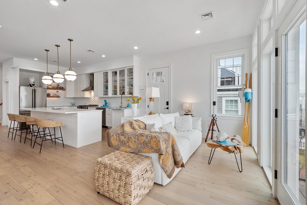 16 Fosters Point Beverly, MA 01915 - Photo 23 of 42