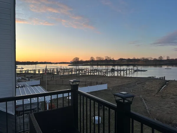 $10,000 | 16 Fosters Point, Beverly, MA 01915