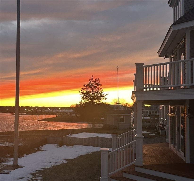 16 Fosters Point Beverly, MA 01915 - Photo 37 of 42