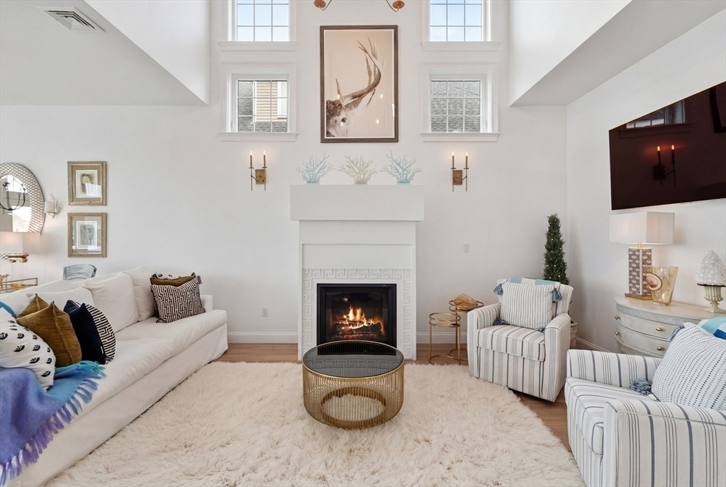 16 Fosters Point Beverly, MA 01915 - Photo 8 of 42