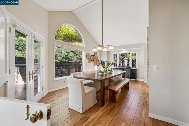 $2,495,000 | 11-11 El Caminito, Orinda, CA 94563