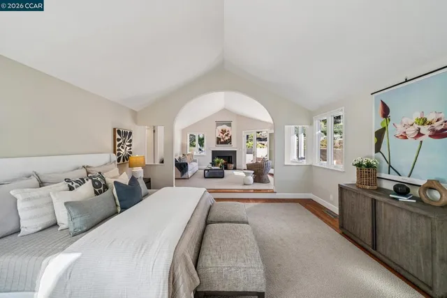 $2,495,000 | 11-11 El Caminito, Orinda, CA 94563