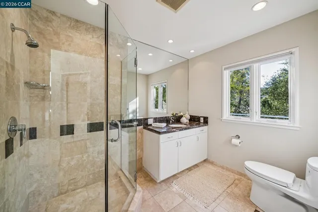 $2,495,000 | 11-11 El Caminito, Orinda, CA 94563