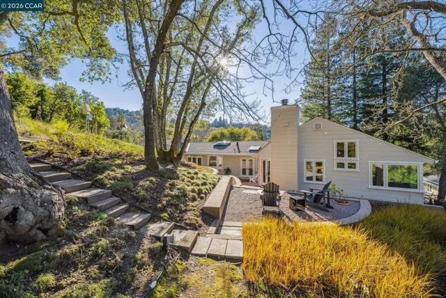 $2,495,000 | 11-11 El Caminito, Orinda, CA 94563