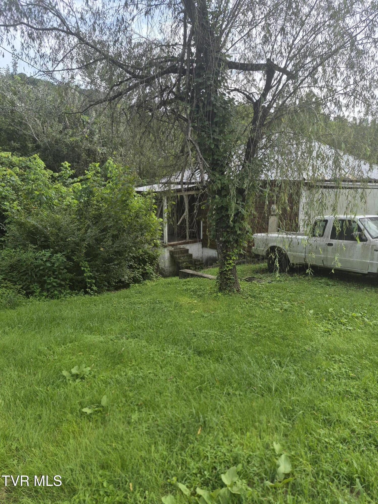 227 Combs Road Pennington Gap, VA 24277 - Photo 2 of 14 20260819_172658