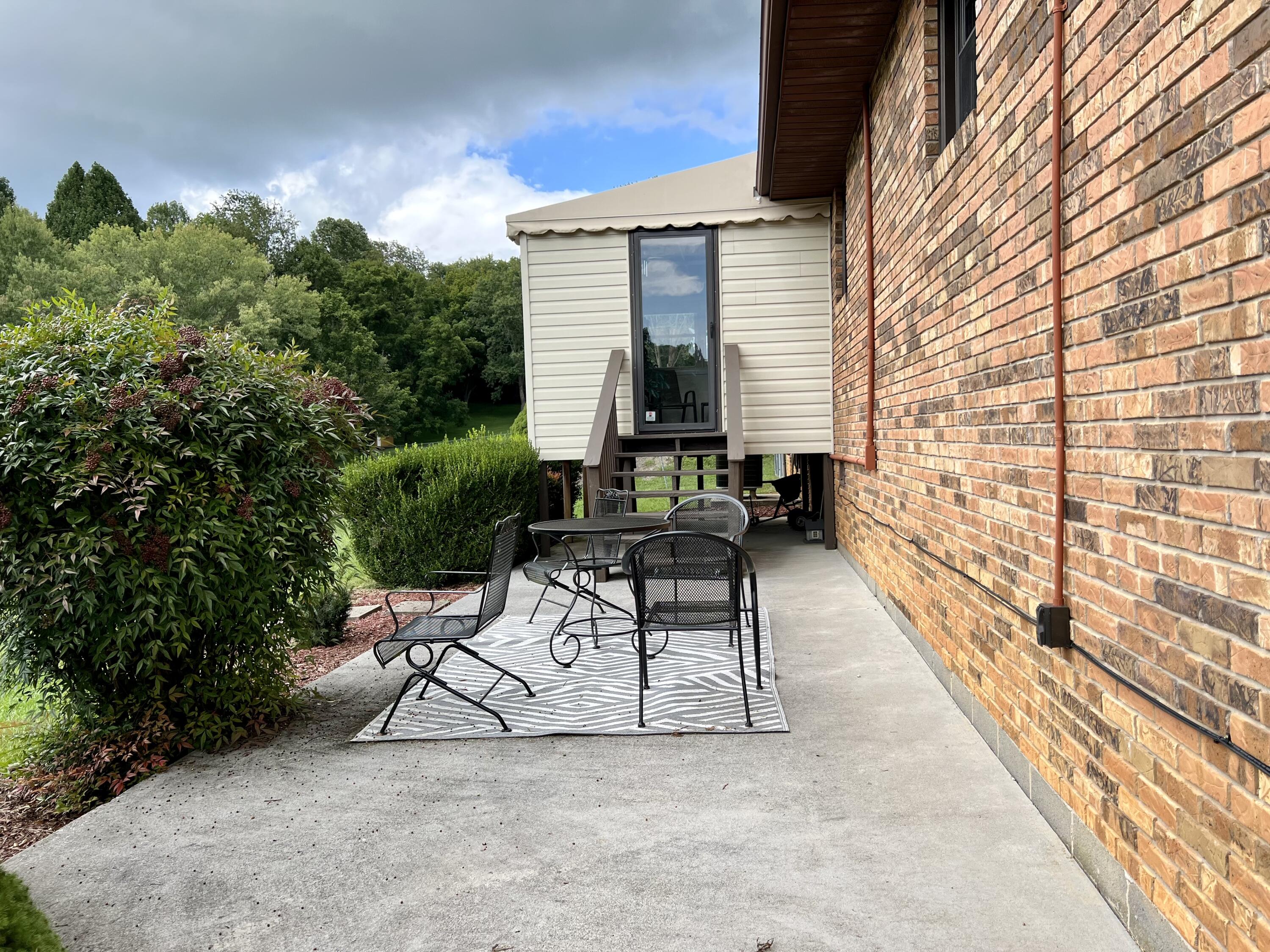 405 River Road Bluff City, TN 37618 - Photo 29 of 32 09B3D132-4640-45CE-8F4B-103F6D6DC054