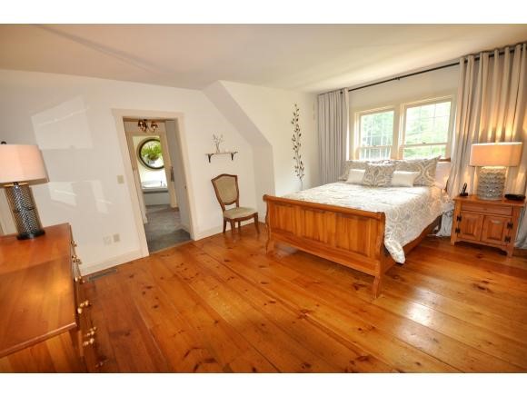 98 Carriage Road New Boston, NH 03070 - Photo 16 of 29 Gallery Image 16