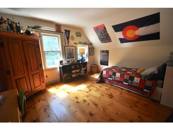 98 Carriage Road New Boston, NH 03070 - Photo 20 of 29 Gallery Image 20