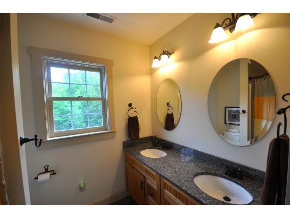 98 Carriage Road New Boston, NH 03070 - Photo 21 of 29 Gallery Image 21