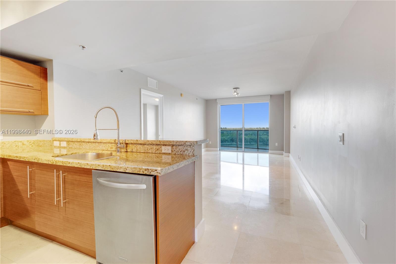 2641 North Flamingo Road, Unit 1005N Sunrise, FL 33323 - Photo 20 of 42