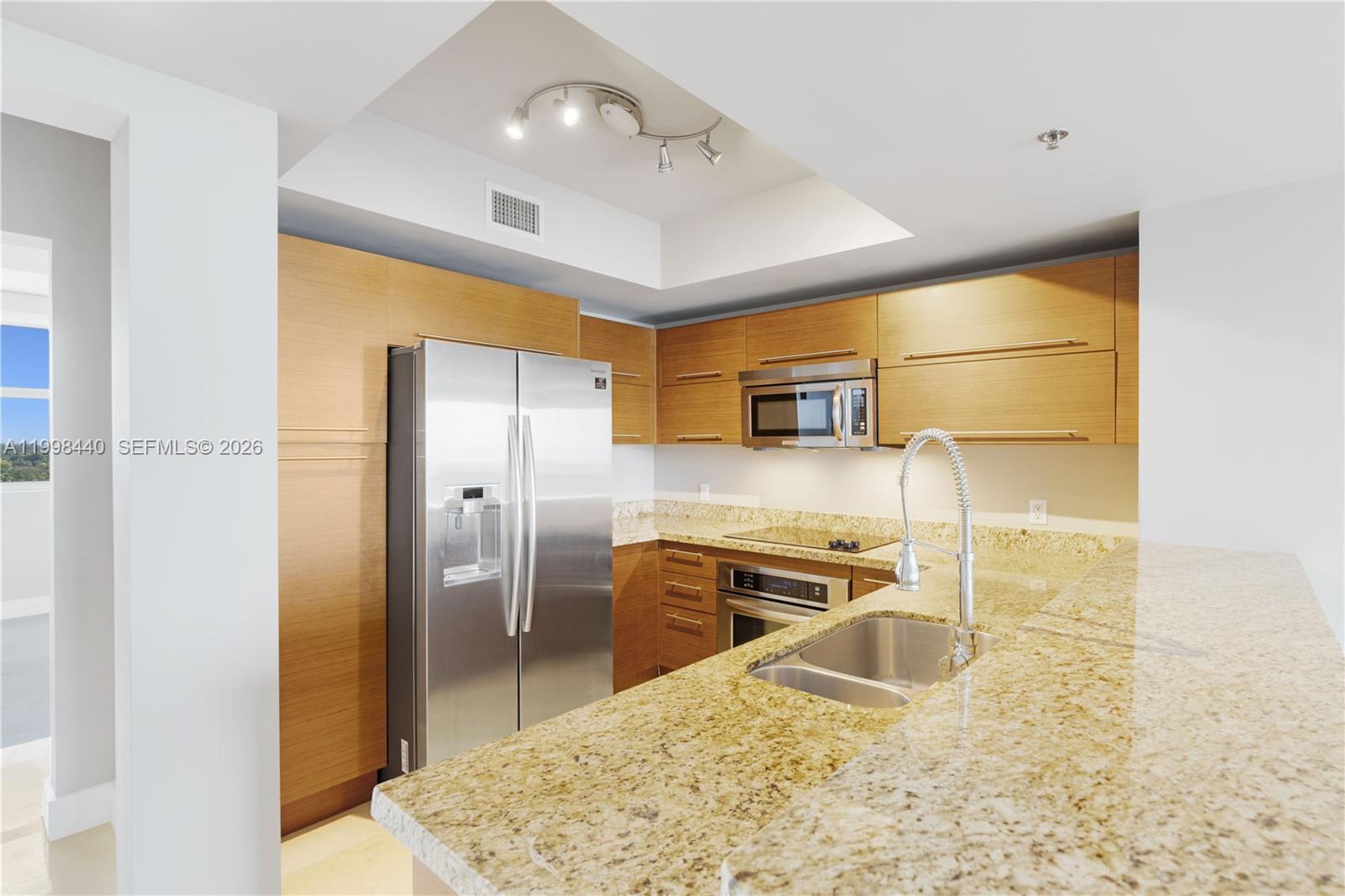 2641 North Flamingo Road, Unit 1005N Sunrise, FL 33323 - Photo 26 of 42