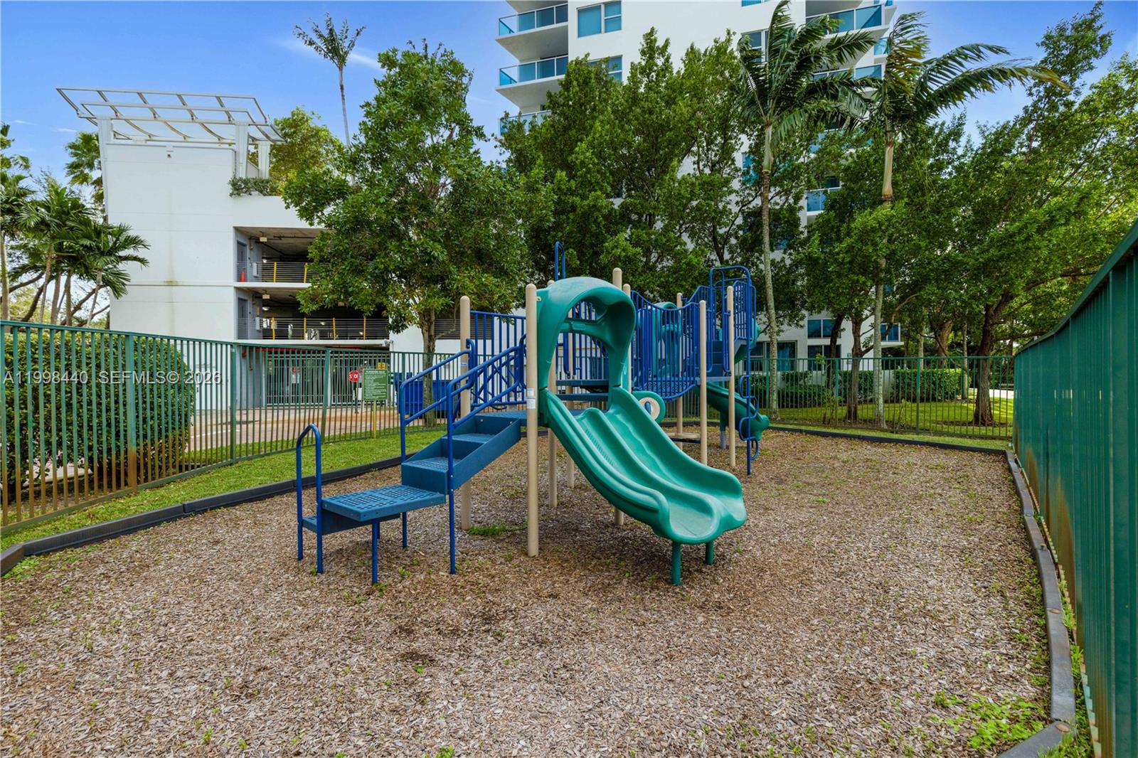 2641 North Flamingo Road, Unit 1005N Sunrise, FL 33323 - Photo 7 of 42