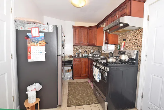 $875,000 | 82-16 251st Street | Bellerose