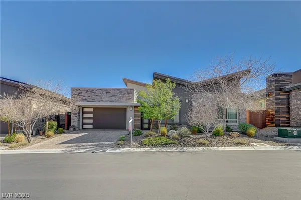 $1,300,000 | 6184 Willow Rock Street, Las Vegas, NV 89135
