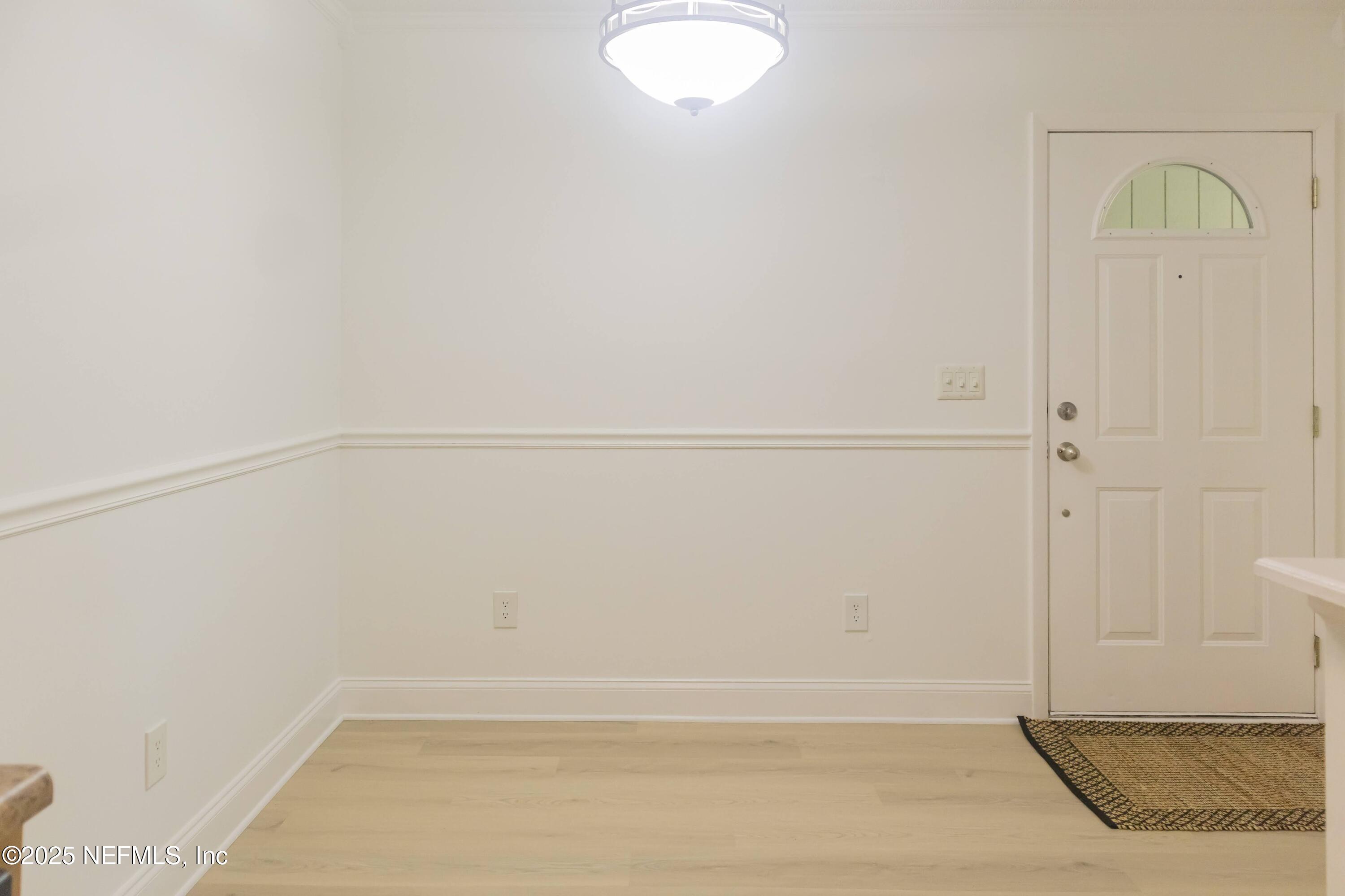 3737 Loretto Road, Unit 114 Jacksonville, FL 32223 - Photo 4 of 11 a view of small space